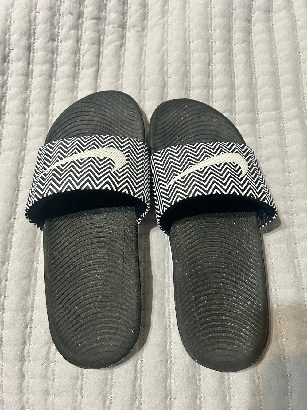 Nike slides